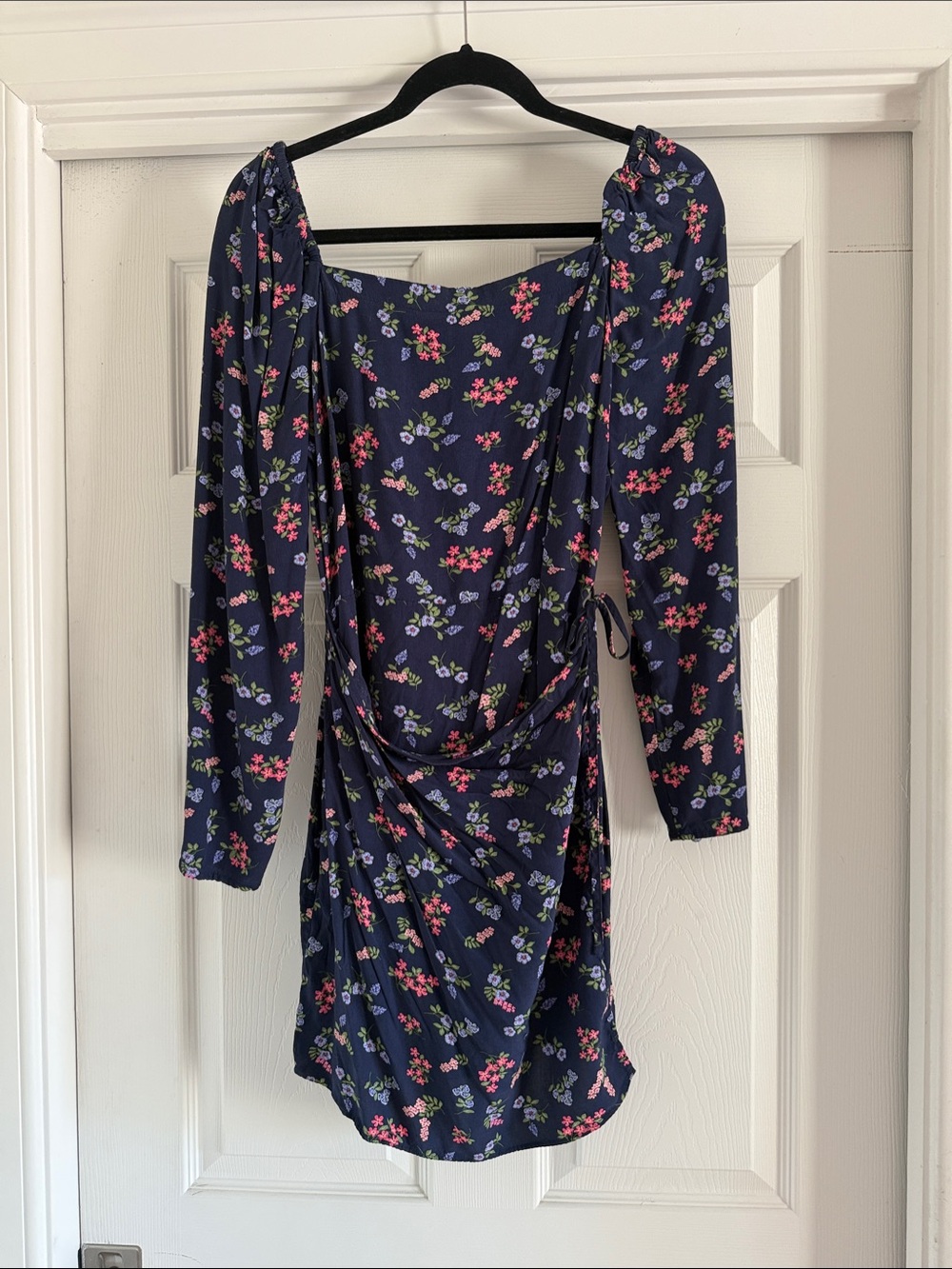 LOFT Navy Floral Long-Sleeve Ruched Mini Dress